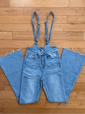 Cute Light Blue Flared Overall Jumpsuit